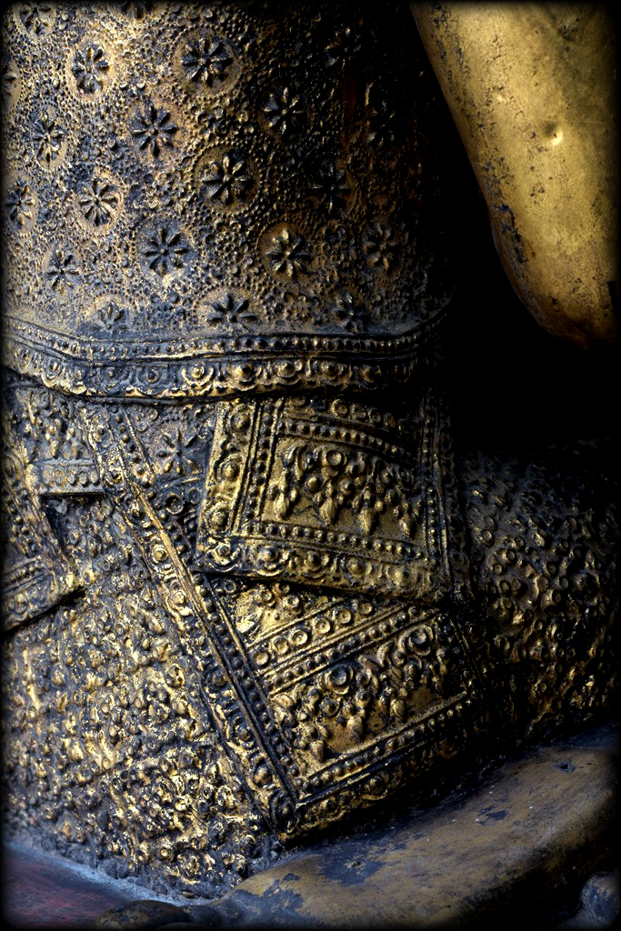 Pair Of 19C Bronze Thai Rattanakosin Buddhist Monks #HD397